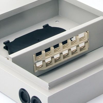 Berg-Faser-der Einschließungs-metallischer ODF Kern der Wand-12F Faser-Optikflecken-des Kasten-12