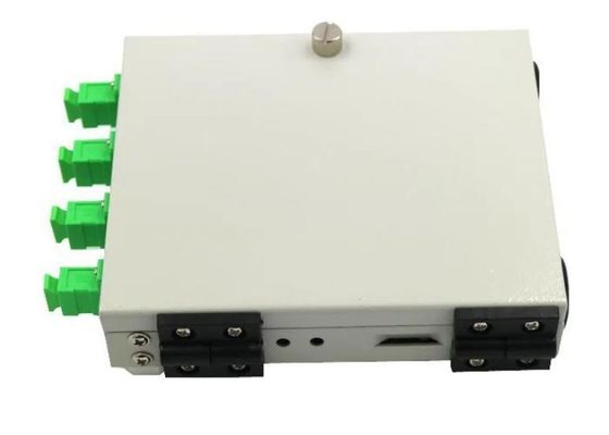 Kern FTTH des FTB-Reihen-Wand-Berg-Faser-Optikanschlusskasten-4 mit APC-Adaptern