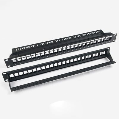 Leeres Netz-Schalttafel-Unshielded Schalttafel RJ45 24 Port-1U