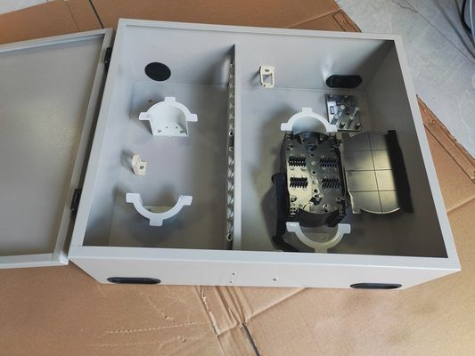 angepasst 72Port 144Core SC/LC/FC/ST 1-Tür Wandmontage Faser Gehäuse Metall ODF